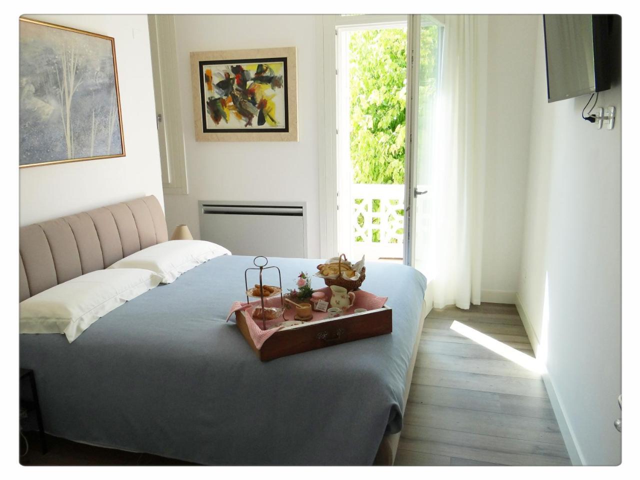 Frich B&B Verona Ngoại thất bức ảnh