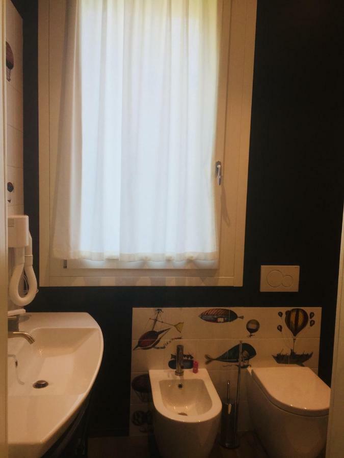 Frich B&B Verona Ngoại thất bức ảnh